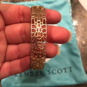 Kendra Scott bangle bracelet